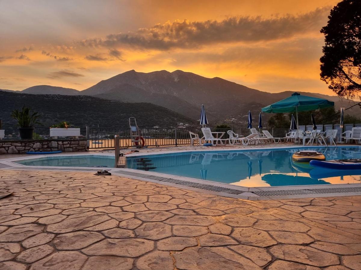 Chakalaka Resort Vlikhón Esterno foto
